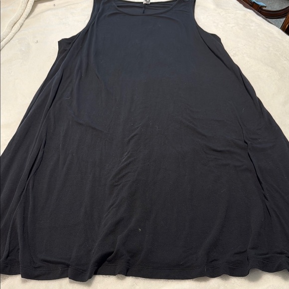 Old Navy Black Sleeveless Relaxed Dress - Picture 1 of 2